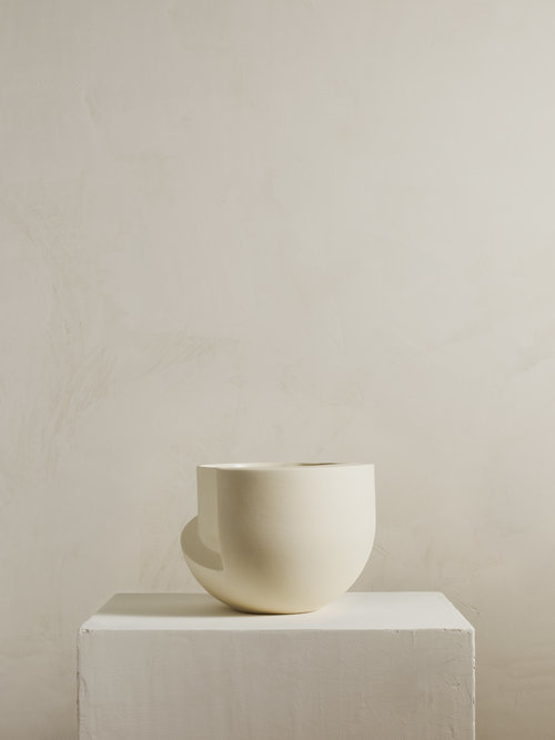 Light + Ladder Vayu Floor Planter