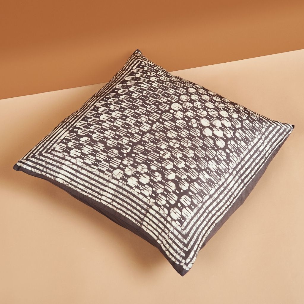 Oasis Charcoal Silk Pillow - Thumbnail 2
